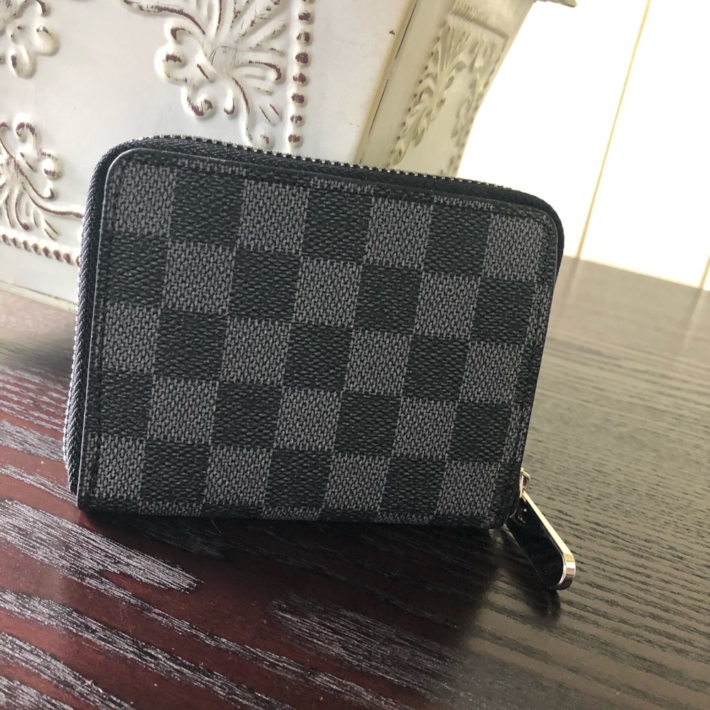 Check Zip Around Wallet